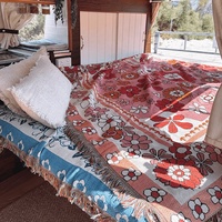 Vente chaude fleurs colorées tapis tissés de couleur personnalisée avec glands tapisserie jeter des couvertures pour camping plage en plein air