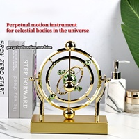 Ornement de bureau de physique créative amusant électronique mouvement perpétuel Newton pendule équilibre boule décorations de table jouet de bureau