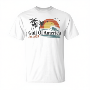 T-shirt da spiaggia vintage retrò Gulf Of America Est 2025 - Product Image 2