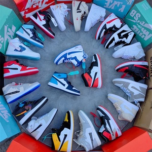 Calzado Usado Mixto al por Mayor con Descuento, Marca XW, Calidad Grado A+, Tallas S-XL - Product Image 1