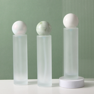 Nouveau Style Flacon Cylindrique Vide en Verre Givré 100 ml pour Essence, Lotion et Spray – Matériel d'Emballage Cosmétique avec Logo Imprimable - Product Image 3