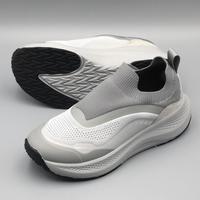 Baskets décontractées en maille pour homme, nouvelles baskets de sport légères et respirantes avec plateforme pour l'extérieur