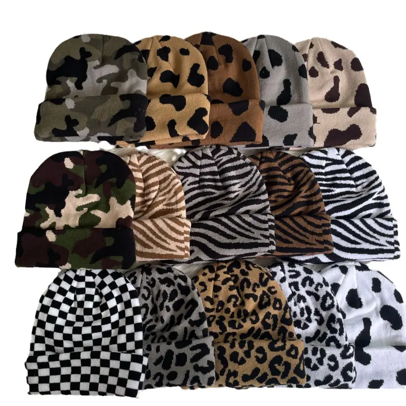 Mùa Đông Jacquard Dệt Kim Beanies In Khác Nhau Còng Beanies 100% Acrylic Người Đàn Ông Phụ Nữ Mũ Mùa Đông