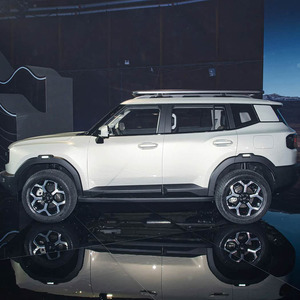 Jetour Shanhai T1 PHEV: Veicolo Elettrico 4WD Affidabile e Sicuro con Pneumatici 235/60R19 e Peso a Vuoto di 2000-2182 kg - Disponibile Subito - Product Image 6