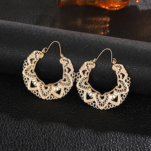 Orecchini Vintage a Cuore Traforato per Donne, Gioielli Eleganti e alla Moda - Product Image 5