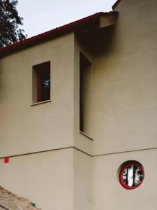 Fenêtres en verre sur mesure du sol au plafond Portes et fenêtres rouges de style Bauhaus Fenêtres rondes inclinables et tournantes - Product Image 5