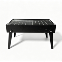 Barbecue au charbon de bois pliable et portable pour le camping en plein air et les pique-niques légers