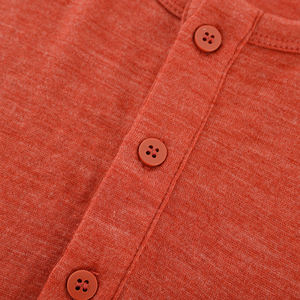 Camiseta Henley de Manga Corta para Hombre, de Lana Merino, Ecológica, Suave, Antiolor, con Serigrafía en Blanco, 180 g/m² - Product Image 4