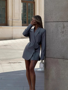 Giacca da <span class=keywords><strong>donna</strong></span> autunno nuova moda sottile per pendolari con motivo floreale tridimensionale in tinta unita giacca da abito in tessuto - Product Image 5