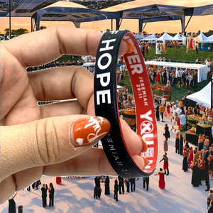 Özel iki tonlu siyah kauçuk bileklik 2 katmanlı çift taraflı silikon promosyon bandı - Product Image 2