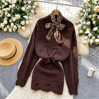 Robe pull élégante en maille marron pour femme, imprimé léopard, nœud papillon, col en V, manches longues déchirées, décontractée, pour l'automne