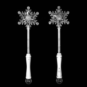 Varita Luminosa con Forma de Copo de Nieve para Niños, Varita Mágica de Hada Navideña, Luces LED para Fiestas de Navidad, Disfraces, Regalos Navideños para Niñas - Product Image 2