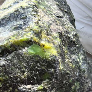 Vente en gros de cristaux bruts de grande taille, pierres de guérison, <span class=keywords><strong>opale</strong></span> <span class=keywords><strong>verte</strong></span> naturelle, pierres brutes, grandes pierres précieuses pour la décoration - Product Image 3