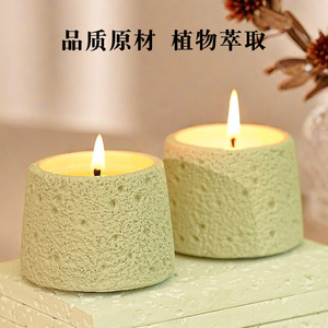 Bougie parfumée en cire de soja artisanale style thé au lait, petite, en pot de ciment, cadeau décoratif - Product Image 5