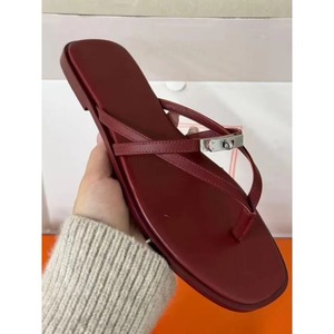 Premium Luxury Genuine Leather Flat Wear-resistant Sandals Summer Versatile Open-toe <b>Beach</b> Shoes Women Luxury <b>Thong</b> Flip Flops - Product Image 5