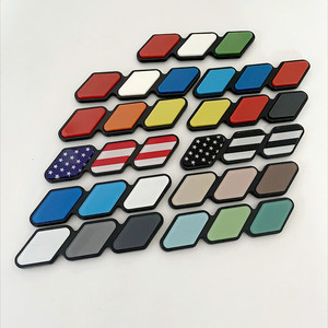 Emblema Logo per Griglia Frontale in 3 Colori per Toyota Tacoma Tundra 4Runner TRD Highlander Rav4 CHR, Accessori Auto per Presa d'Aria - Product Image 4