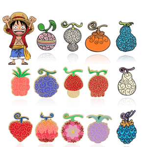26 Styles <span class=keywords><strong>Luffy</strong></span> Zoro Chopper Sanji démon fruits caoutchouc recueillir dessin animé Cosplay accessoire Anime alliage Badge broche broche - Product Image 1