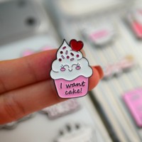 Groothandel zink- en ijzeremaille op maat gemaakte telefoon- en laptopstickers Arabische verpleegster- en dokterslogan Midden-Oosten souvenir Megasun merk