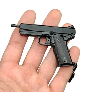 T095 Metal gun model 1:3 without inscriptions toy pistol 1911 model keychain adult pendant for men