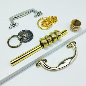 Quincaillerie d'ameublement Raccords Poignée Accessoires Anneau de traction classique Anneau de fer antique Boutons d'armoire Anneau Bouton Poignées - Product Image 5