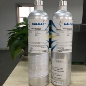 ชุดสอบเทียบก๊าซมาตรฐาน Calgaz 4-in-1 50PPM H2S 500PPM CO 2.2CH4 18O2 N2 กระบอกอลูมิเนียมสำหรับตรวจจับก๊าซพิษ - Product Image 3