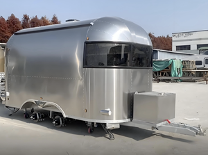 Camion de restauration certifié CE avec auvent chauffant et sol antidérapant pour un service hivernal sûr et confortable dans les régions alpines - Product Image 4