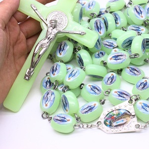 Cattolicesimo religioso Luminoso Lours perline Virgencita <span class=keywords><strong>De</strong></span> Guadalupe collana Grande Parete di Plastica Rosario - Product Image 3