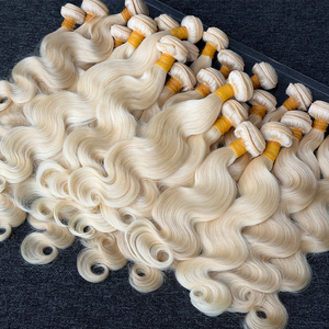 Extensiones de Cabello Brasileño Ondulado 613 de 8-30 Pulgadas, Cabello Virgen con Cutícula Alineada, Personalización de Varias Formas de Ondulación, Fácil de Mantener - Product Image 2
