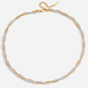 Collier en acier inoxydable plaqué or 18 carats, élégant et raffiné, accessoire tendance de chaîne en os de serpent rond enroulé pour femme et perle - Product Image 4