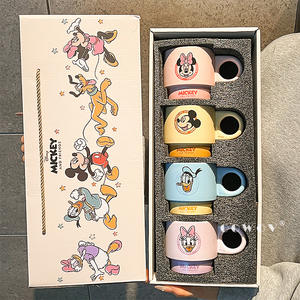 Ensemble de quatre tasses en céramique empilables mignonnes Mickey et Minnie pour femmes, <span class=keywords><strong>tasse</strong></span> à café pour la maison, cadeau d'anniversaire - Product Image 1