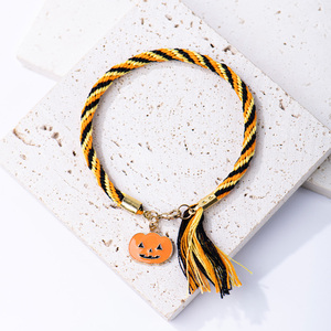 <span class=keywords><strong>Kit</strong></span> de Matériel de Tissage pour <span class=keywords><strong>Bracelet</strong></span> <span class=keywords><strong>Macramé</strong></span> DIY Tendance et Coloré, Breloques Thème Halloween, Fabrication de Bracelets Faits Main Unisexe pour Tous les Jours - Product Image 2
