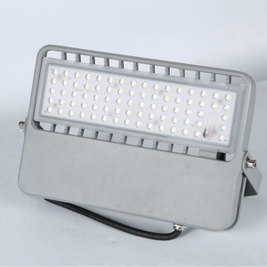ไฟส่องสว่างแบบ LED 100W ชิป COB ให้แสงกระจายกว้าง ติดตั้งบนพื้นผิว ความสว่างสูง กันน้ำ สำหรับสนามกีฬาและไฟถนน - Product Image 1