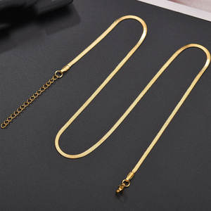 SC Office Lady Sexy Costumes Chaîne Dainty En Acier Inoxydable Collier Ras Du Cou 18K Plaqué Or Plat Serpent Os Câble Chaîne Collier 2023 - Product Image 6