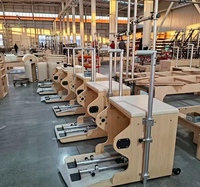 Chaise de Pilates Combo en érable réglable, portable et durable de haute qualité Velos, équipement de studio de yoga pour utilisation en studio de Pilates