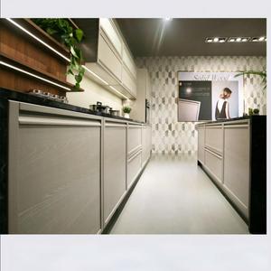 Meubles de cuisine modulaires en <span class=keywords><strong>bois</strong></span> massif de style européen français, sur mesure, couleur <span class=keywords><strong>et</strong></span> taille personnalisables, écologiques, pour villa - Product Image 3