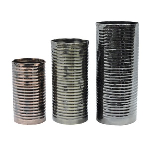 Modern <b>Set</b> <b>of</b> <b>3</b> Handmade Aluminium Iron Metal Flower Pots <b>Vases</b> for Wedding Table & Home Decorative Use - Product Image 6