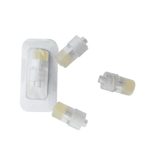 Tapón de Inyección Estéril Desechable Médico, Transparente Amarillo, con Cierre Luer Lock para Heparina - Product Image 6