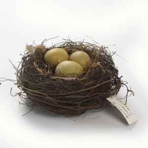 Decorazione di uccelli artificiali di alta qualità con uova - Product Image 2