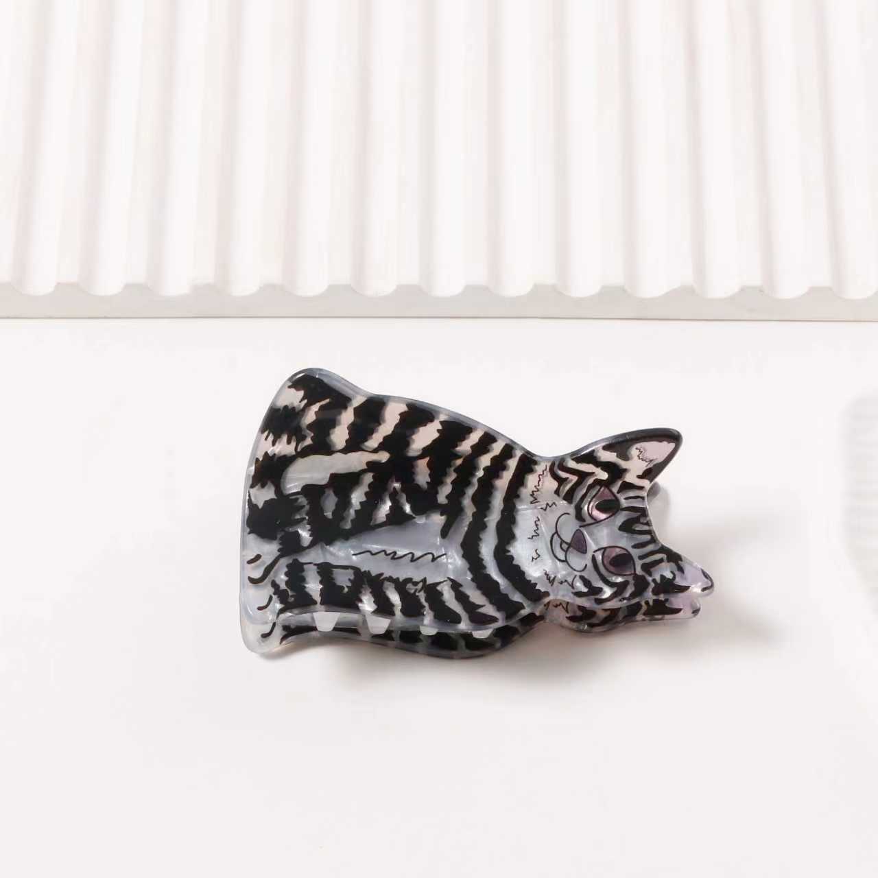 A25-2-1 noir et blanc [chat tigré]