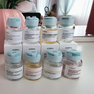 Suero Facial Profesional con Vitamina C en Ampollas, Antiarrugas, Reafirmante, Iluminador, Kit de Inicio - Product Image 1