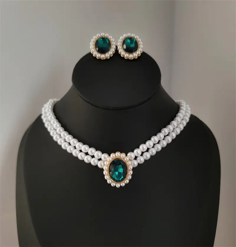 Mode Vintage élégant collier de perles vert grand-mère émeraude Double couche collier perle chaîne collier boucles d'oreilles bijoux
