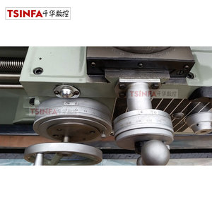Máy Tiện Kim Loại Chính Xác 1500Mm/2000Mm/3000Mm/4000Mm LT6250C 105 Mm Trục Chính <span class=keywords><strong>Big</strong></span> Bore Machine Hướng Dẫn Sử Dụng Quay Cho Inch/Metric Thread - Product Image 4