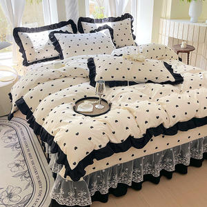 ชุดเครื่องนอนพิมพ์ลายสไตล์ใหม่สำหรับใช้ในบ้าน ชุดผ้าปูที่นอนสามชิ้น พร้อมปลอกผ้านวมลูกไม้สไตล์เกาหลีสุดหรู - Product Image 4