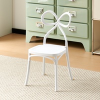 Chaise Enfant en Plastique au Design Nordique Moderne et Simple avec Dossier Nœud Papillon pour Salon de Thé