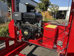 Sierra de Cinta Horizontal Portátil de 32 Pulgadas para Cortar Madera Profunda, a Gasolina/Eléctrica, para Uso Doméstico - Product Image 4