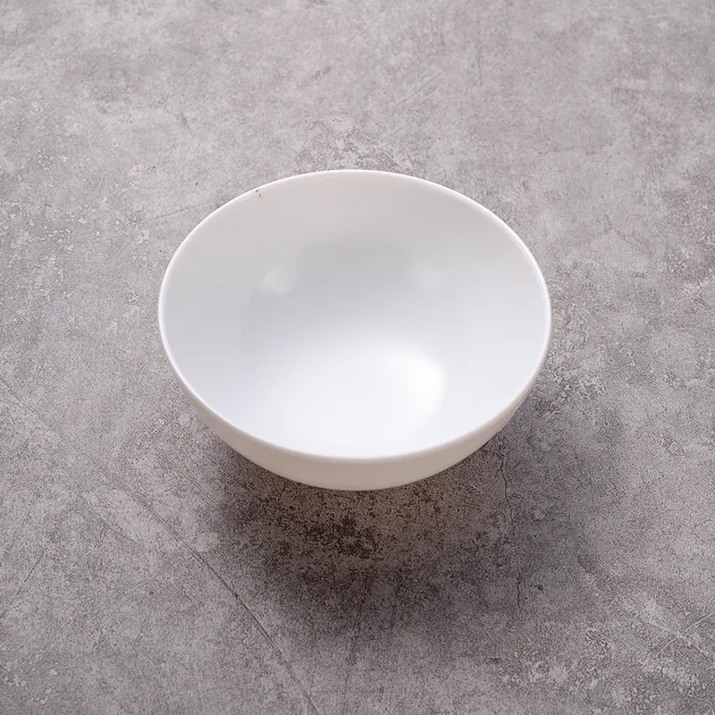 Легкая небьющаяся меламиновая чаша, классические круглые белые чаши 4,5 дюйма, идеально подходят для хлопьев, супа, риса, тушеного соуса