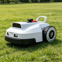 Tondeuse à gazon robotisée sans fil de 2000 m², tondeuse à gazon électrique RTK avec résistance à l'eau IPX6 pour l'entretien des pelouses résidentielles, B2B OEM