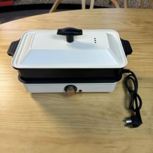 Multifunctional 2-in-1 Indoor Smokeless <strong>Grill</strong> and Frying Pot for Home Parties Non-Stick Household BBQ Pot with US Plug