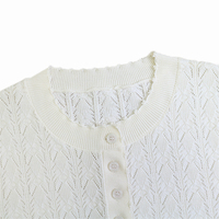Vente en gros de pull d'été à manches courtes et col ras du cou solide et léger avec boutons en dentelle Pointelle de soie et de coton pull pour femmes