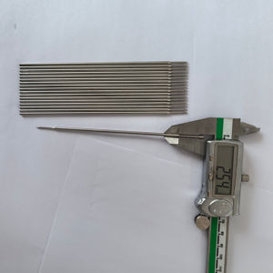 مستشعر درجة حرارة عالي الدقة <span class=keywords><strong>PT100</strong></span> RTD مقاوم للماء IP65 مع مجس من الفولاذ المقاوم للصدأ للاستخدام الصناعي - Product Image 1